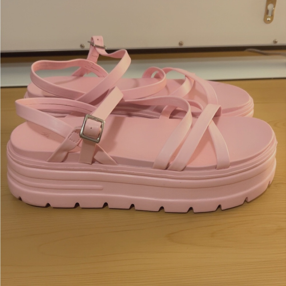H&M Light Pink Platform Sandals